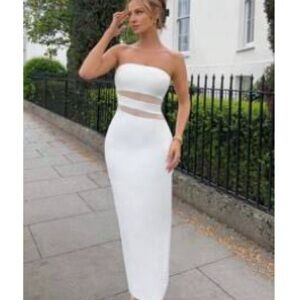 Elegant White Strapless Dress